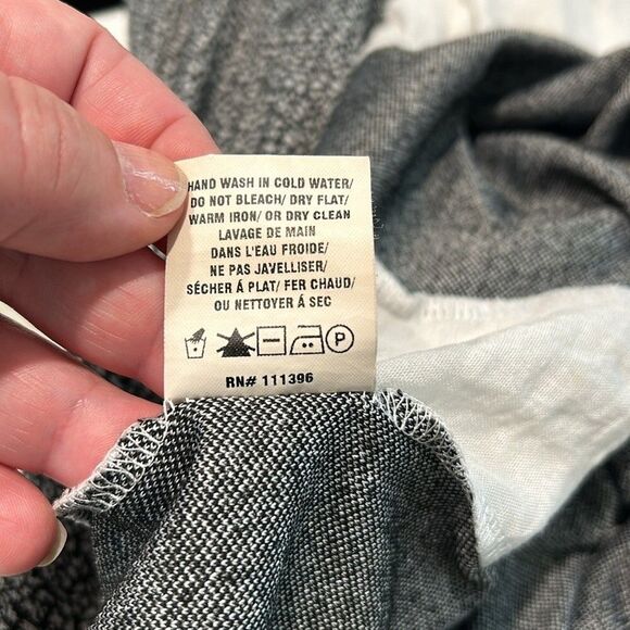 Anthropologie Fluttered Heather Tunic Womens Dress Size Small Black White - Picture 6 of 9